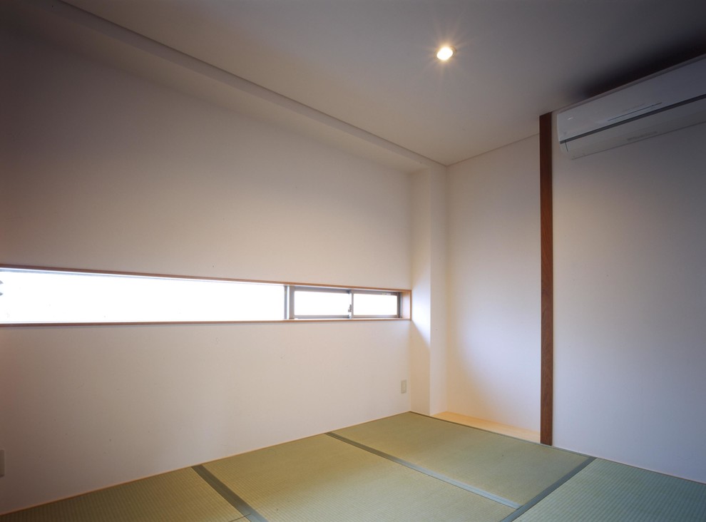 Photo of a modern home office in Osaka.