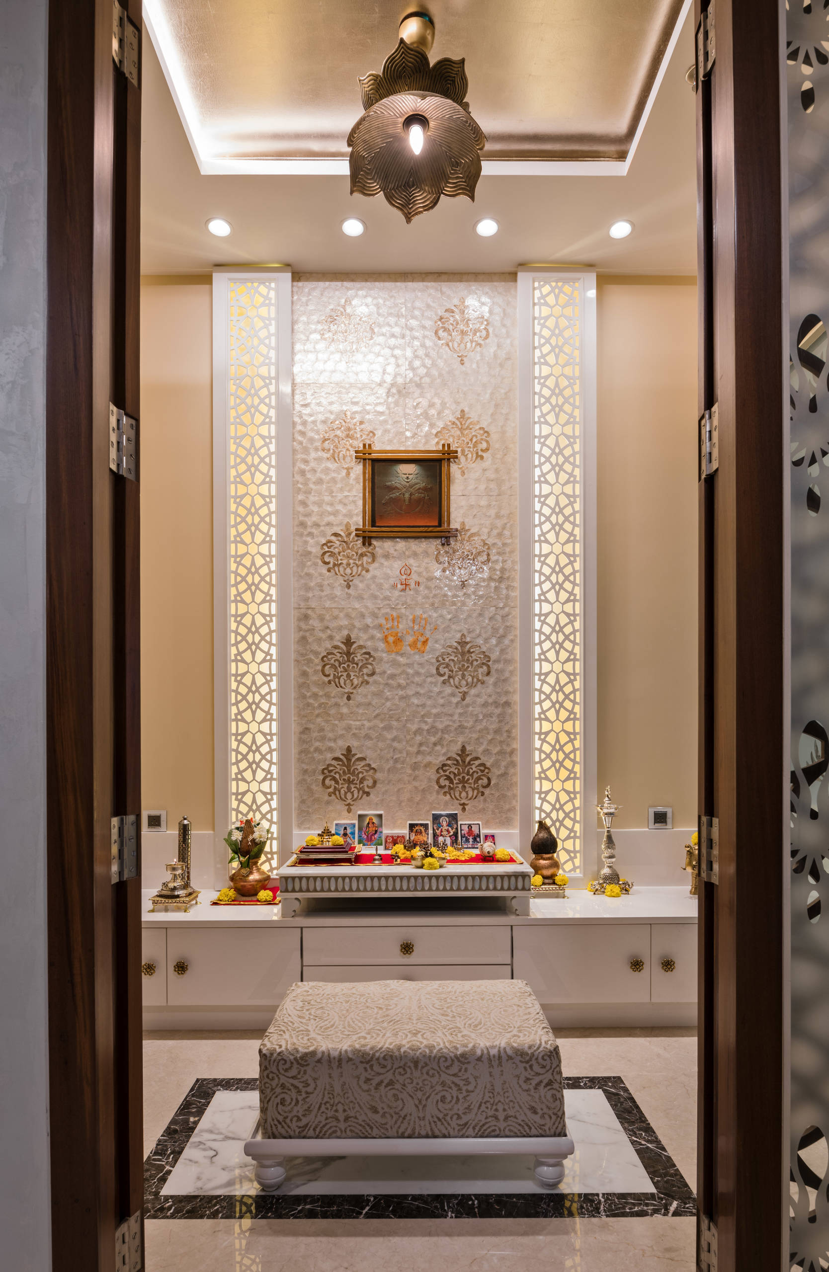 12 Striking Puja Room Wall & Ceiling Designs