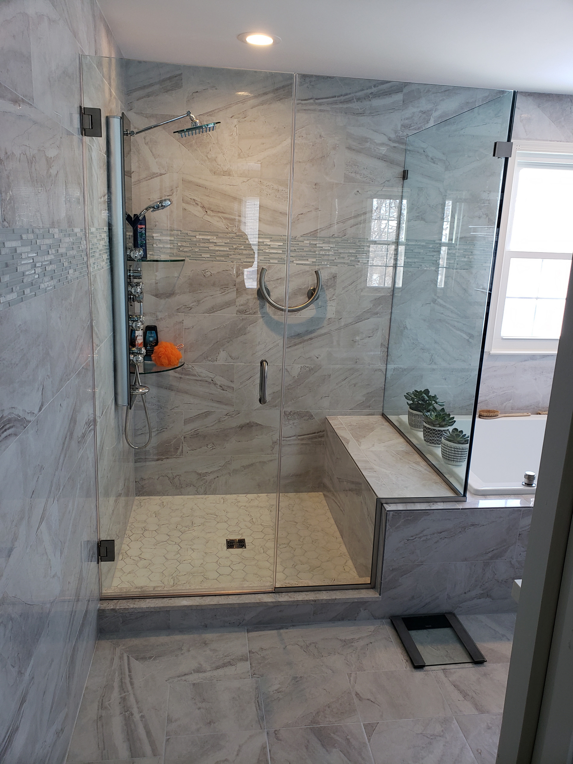 Potomac Contemporary Bathroom