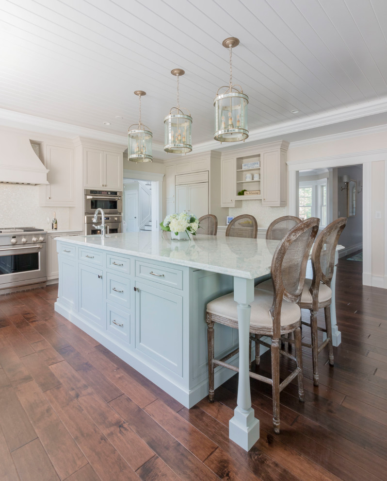 Transitional kitchen photo in Boston