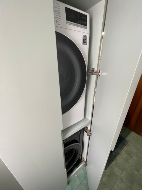 Bagni per casa Bharat modern-service-yard