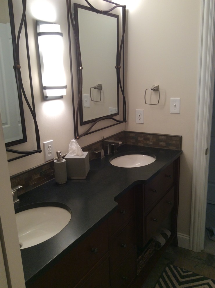 Bathroom - transitional bathroom idea