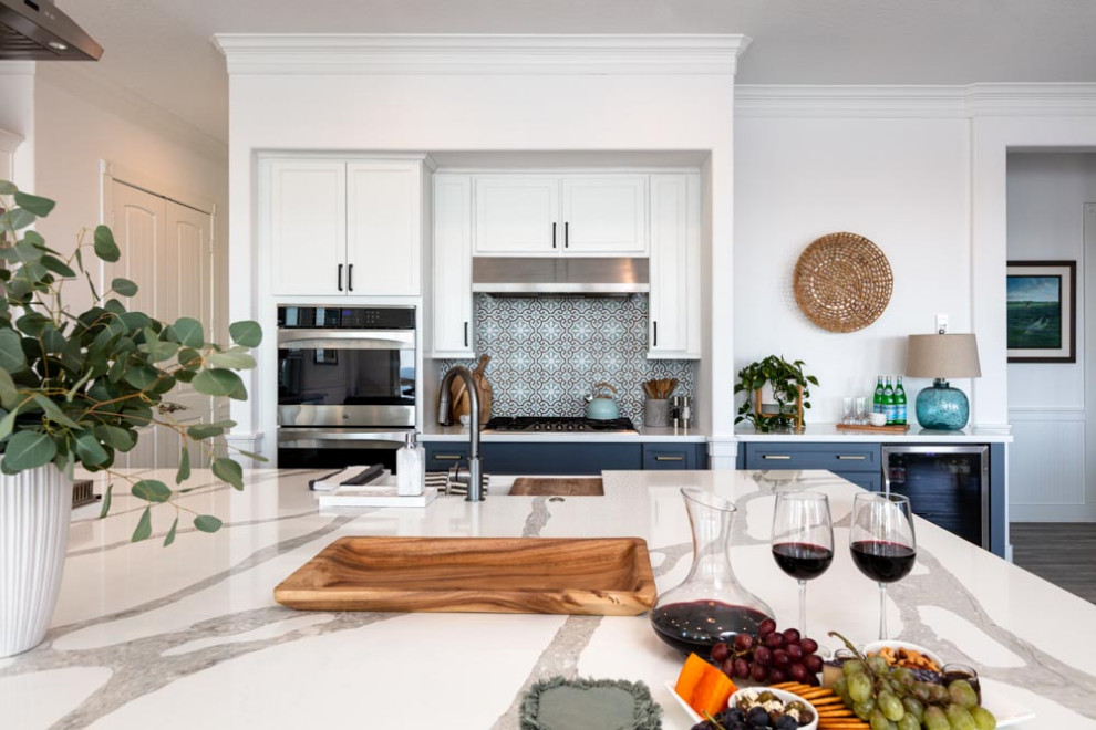 Example of a beach style kitchen design in Houston
