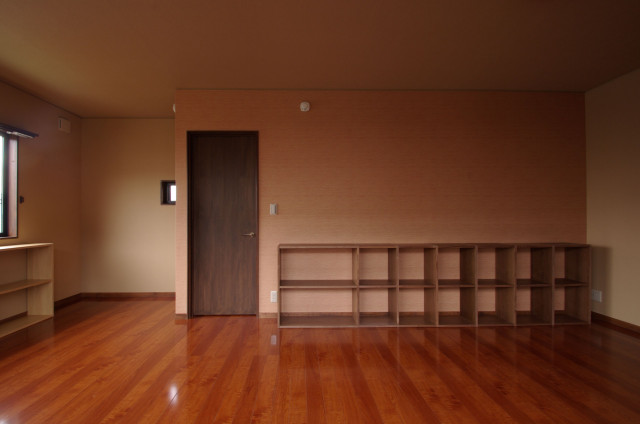 高架橋下の家 asiatique-chambre