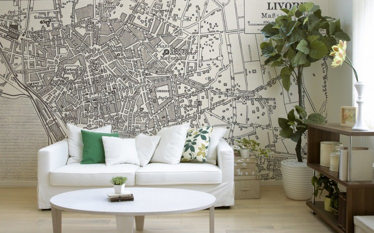 Карты в интерьере