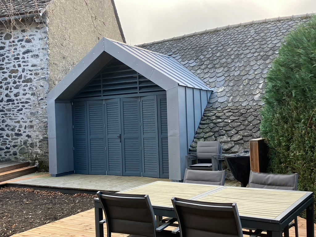 AMENAGEMENT DES COMBLES D'UNE HABITATION à SALERS (Le Bourg)