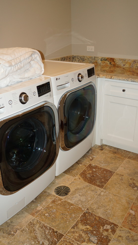 Inspiration for a transitional laundry room remodel in Chicago