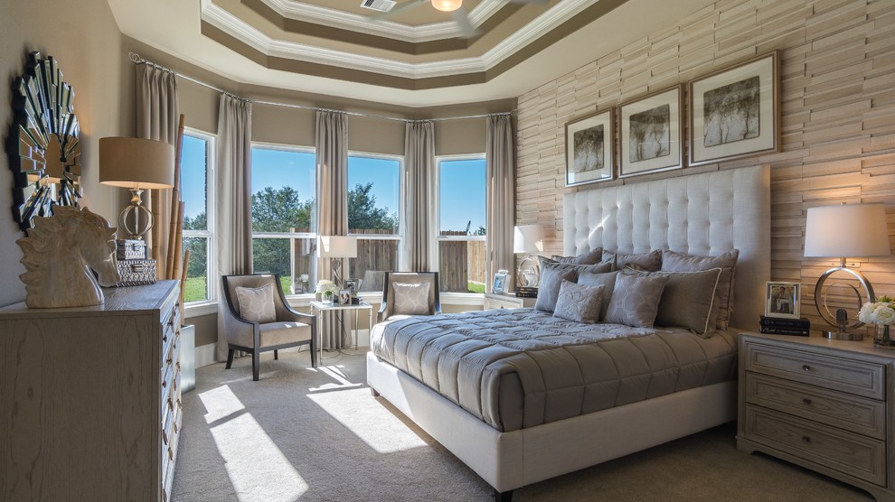 Photo of a transitional bedroom in Houston.