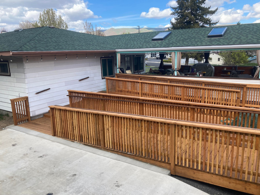 ADA Ramp Deck - Terrace - Seattle - by 5-Star Finish Group | Houzz UK