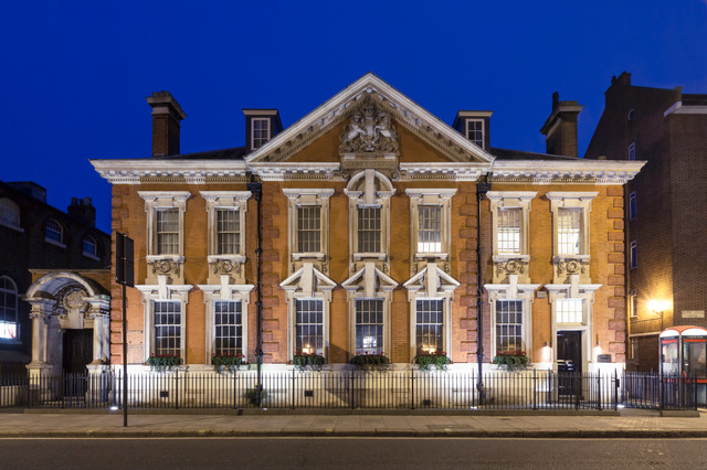 The Old Courthouse Traditional Exterior London By Nathalie