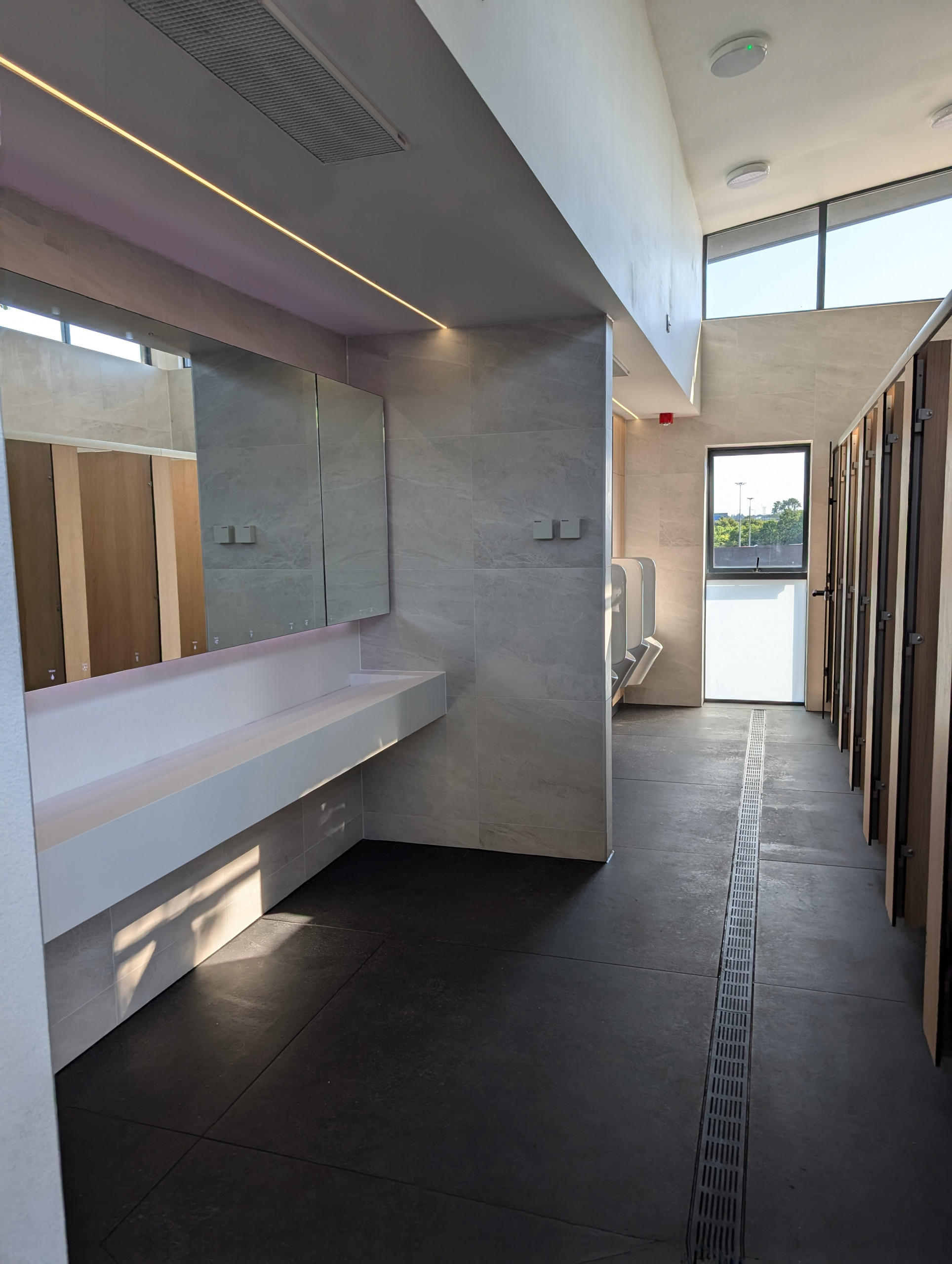 Commercial - Eurotunnel Customer Toilet Block