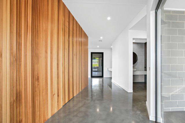 PROJECT 50 modern-hall