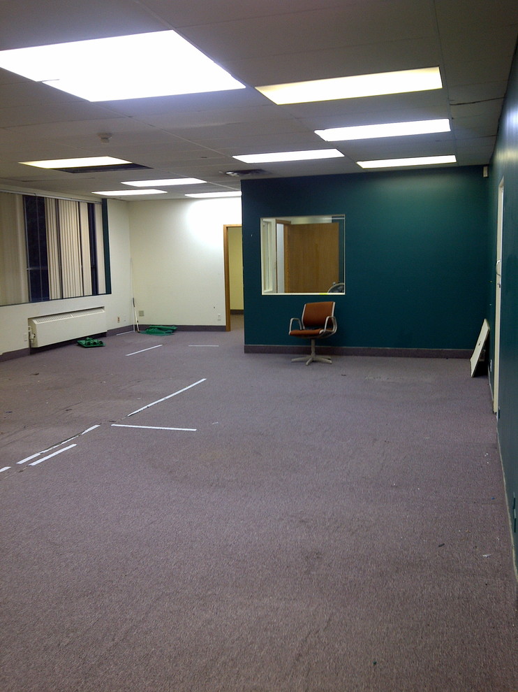 BEFORE - Lounge & Bar