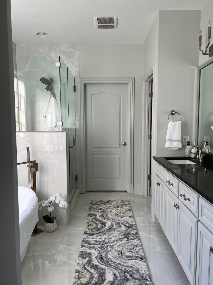 Elegant Fairvue Bathroom