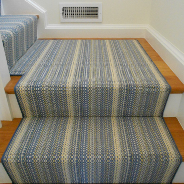 Stair runner, Waterfall style Traditional Staircase DC Metro by