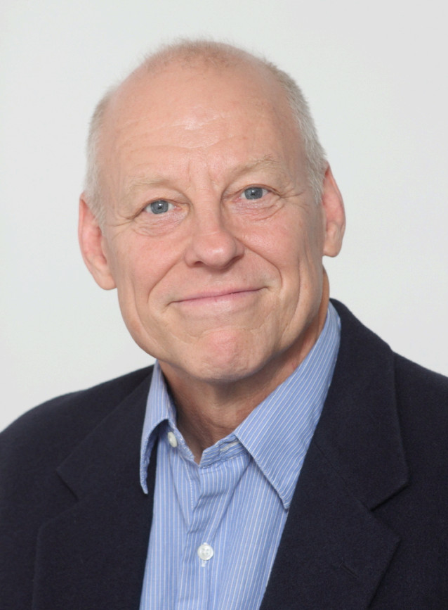 headshot of David