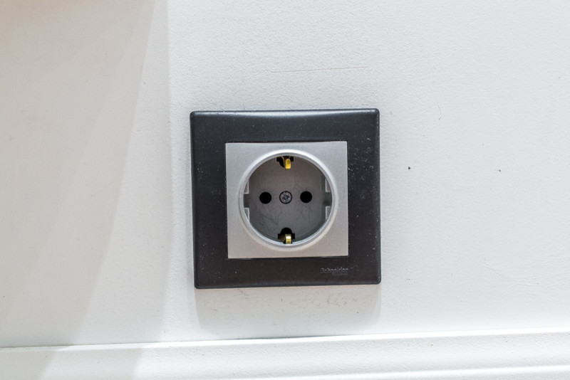 Квартирный вопрос. В греческом зале