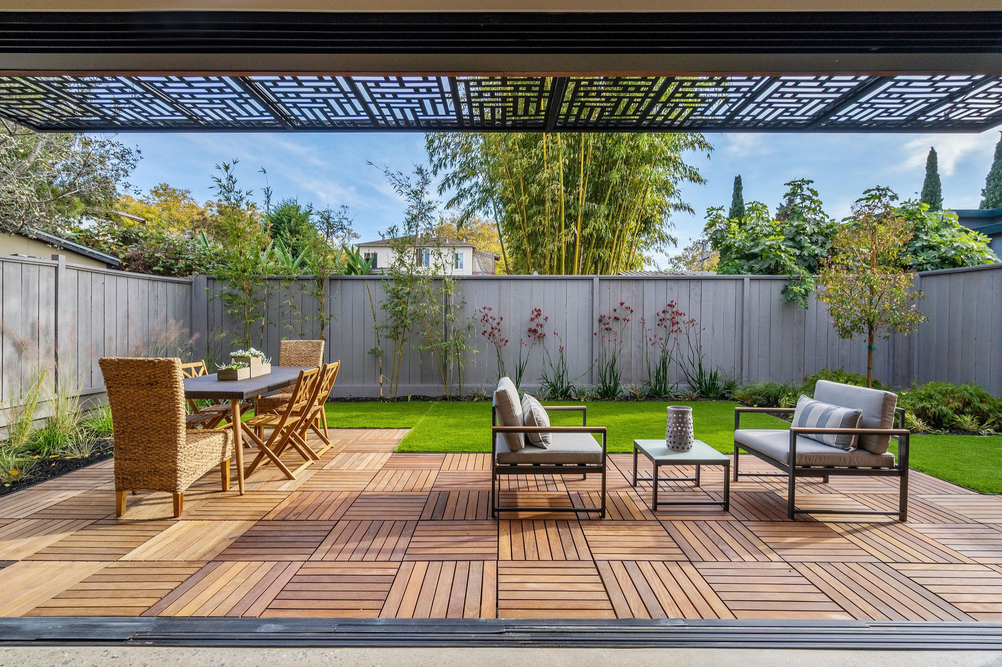 20 Standout Shade Structure Ideas to Help You Beat the Heat, image size:2048x1364