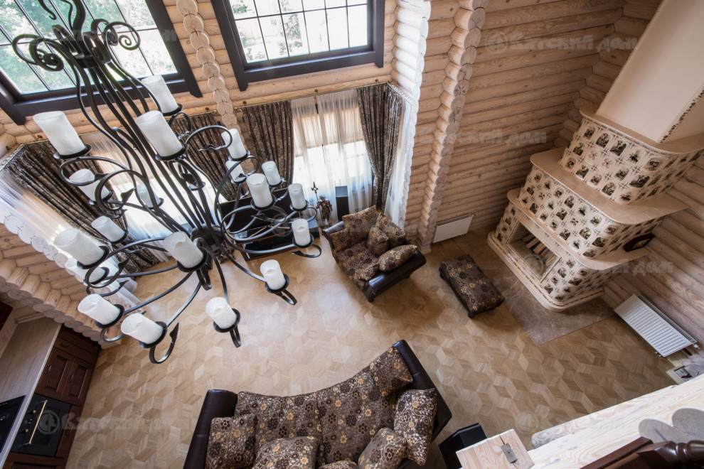 Деревянный дом из оцилиндрованного бревна ОБ-300-31 (Вятский Дом)