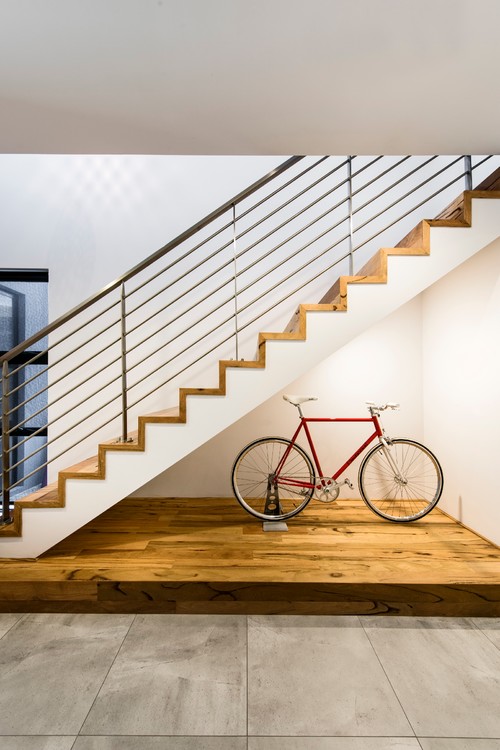 【Houzz】スポーツ用自転車を家の中に収納・保管する5つのアイデア 3番目の画像