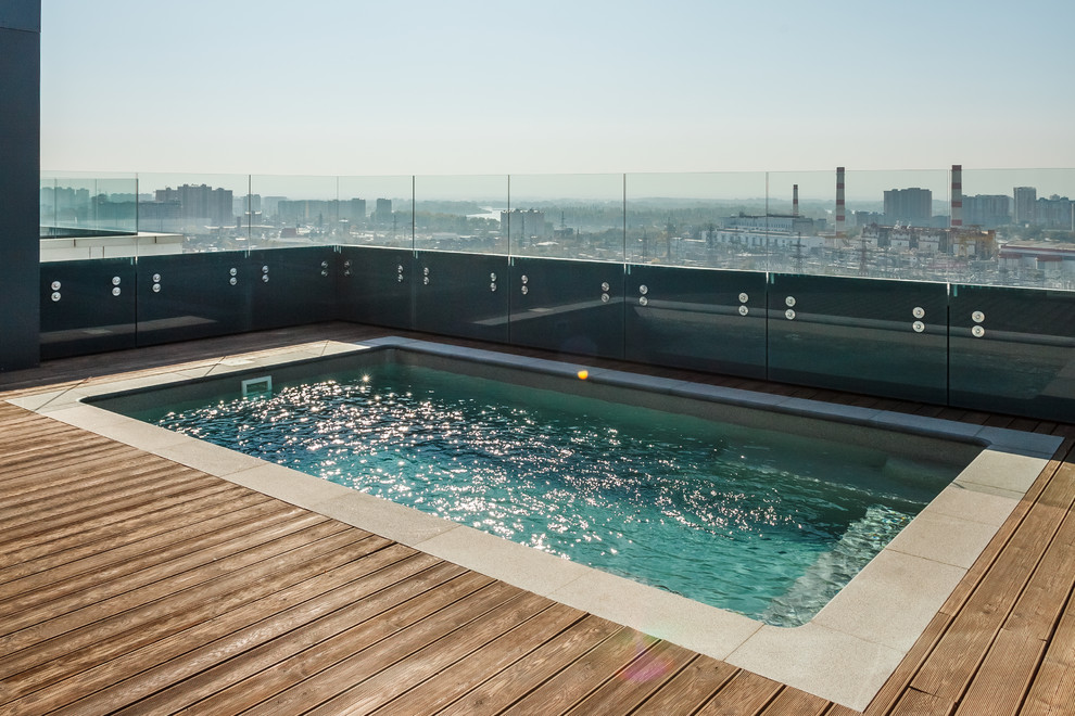 Дом на Онежской, терраса с бассейном на крыше - Contemporary - Pool ...