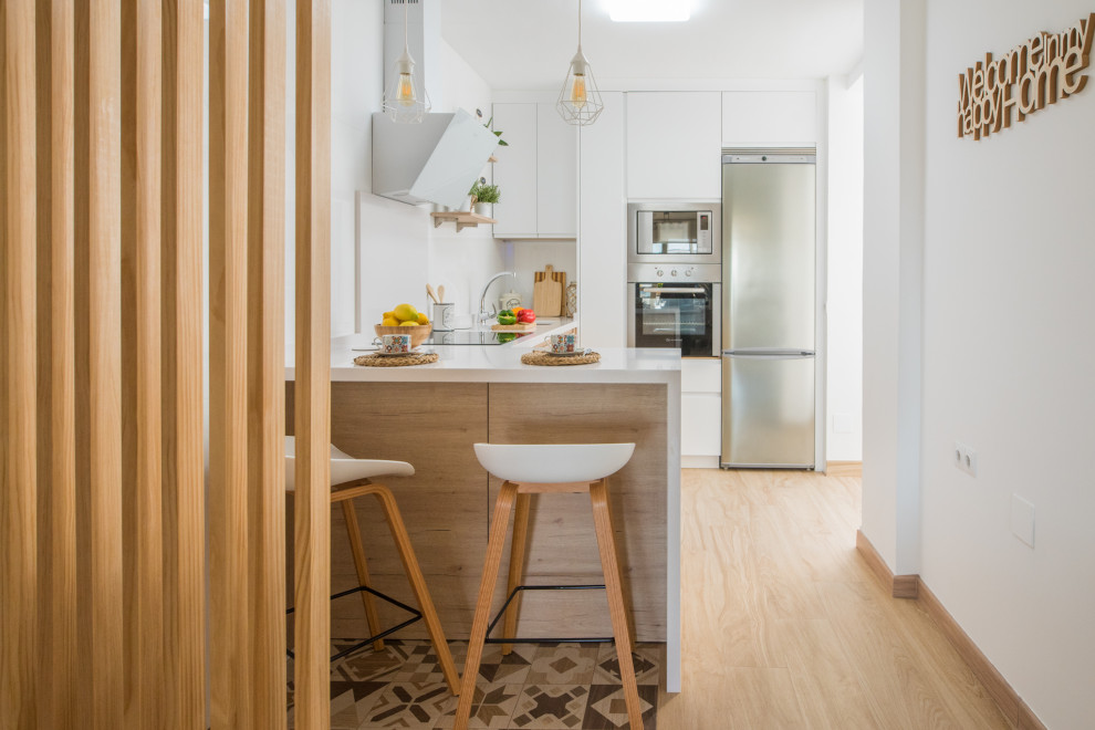 Piso zona Martín Carpena Scandinavian Kitchen Malaga by