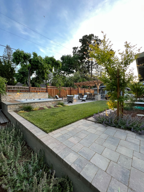 LG Major Remodel farmhouse-garden