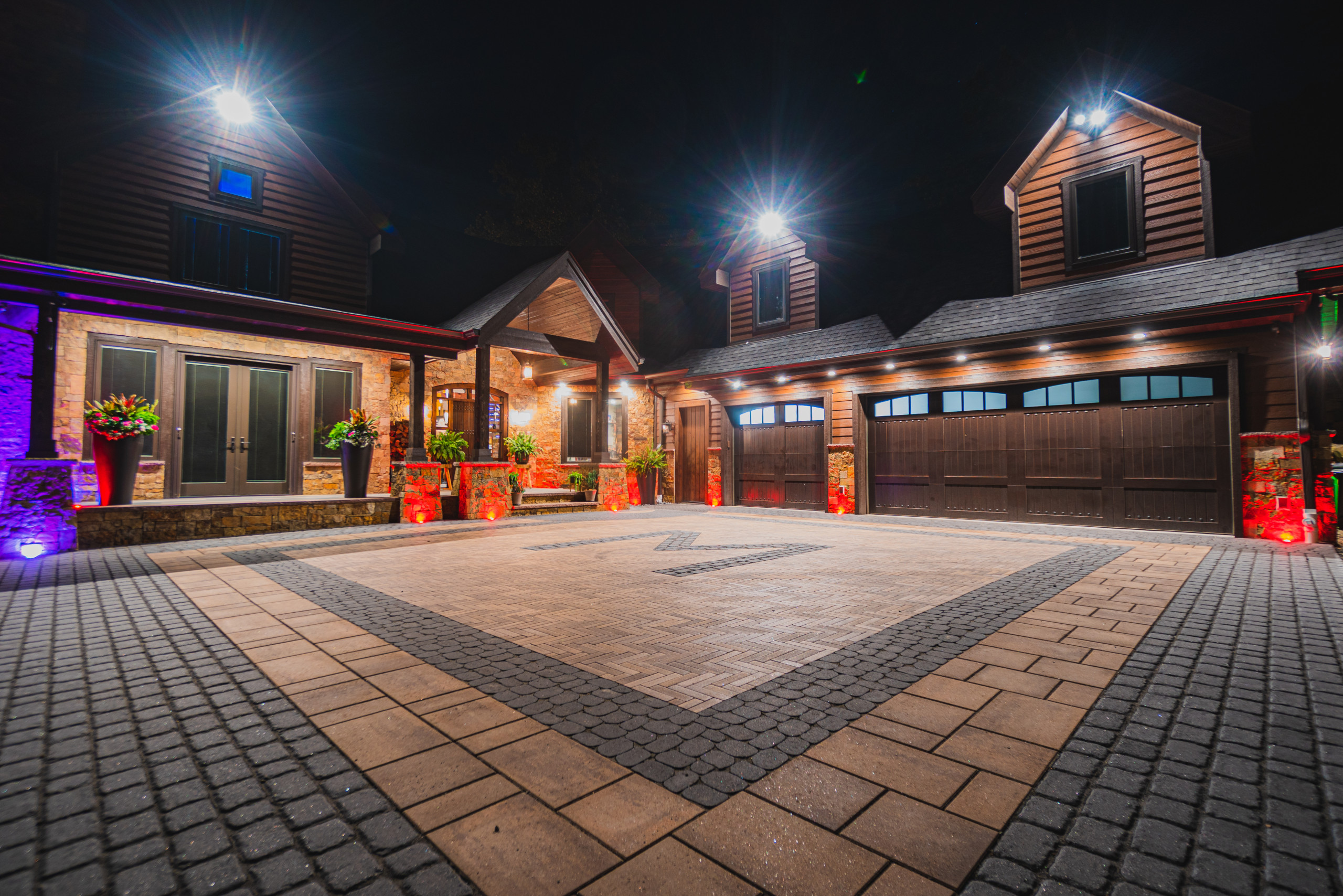 Award Winning Driveway Courtyard
