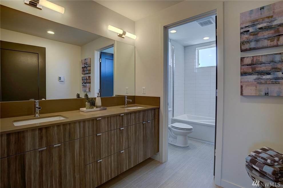 Seattle Townhome 1 - Modern - Bathroom - Seattle - by ...