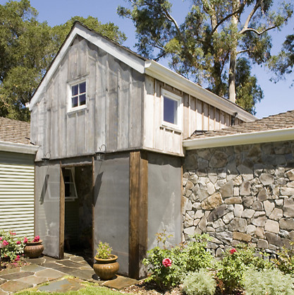 Hammett Entry rustic-entry