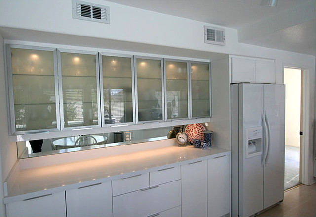 Smith Kitchen modern-kitchen