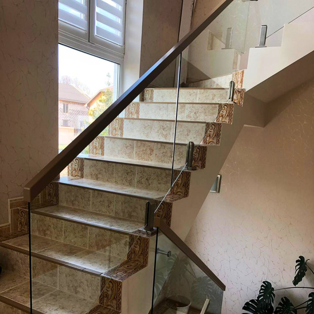 Стеклянные перила на стойках - Contemporary - Staircase - Moscow - by ...