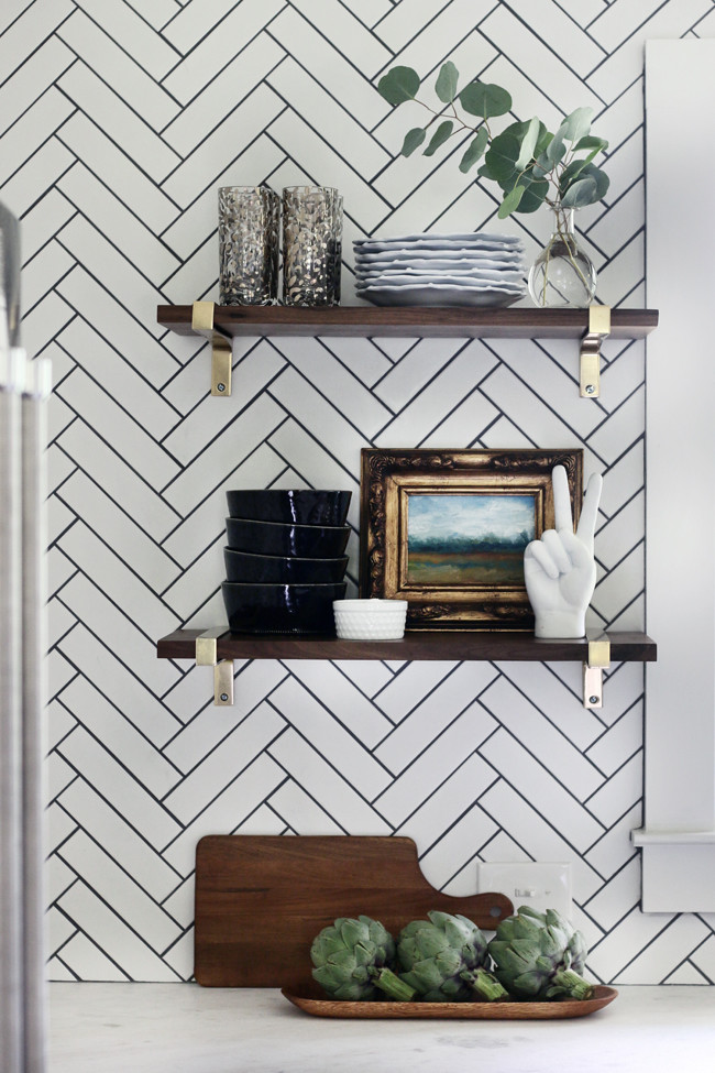 Transitional home design photo in Atlanta