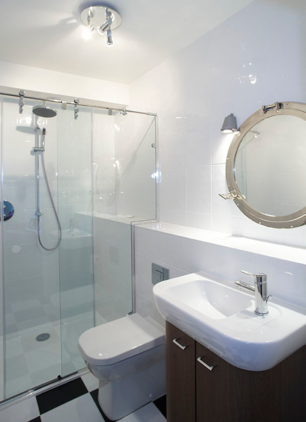 This is an example of a bathroom in Oxfordshire.