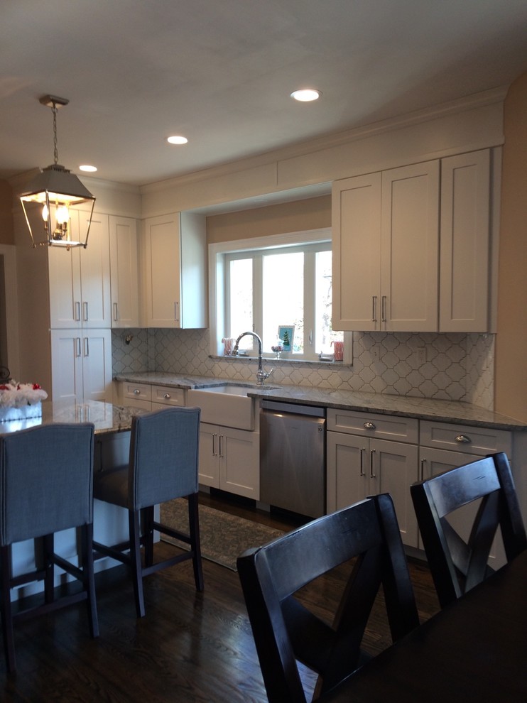 Waypoint Painted Linen Kitchen Bridgeport by Design Center East