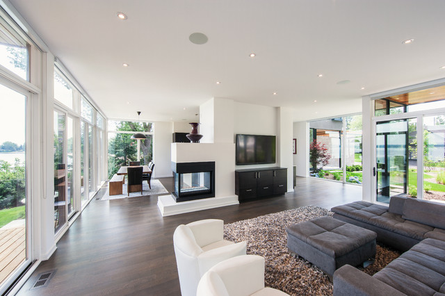 Ottawa River Home contemporaneo-salon