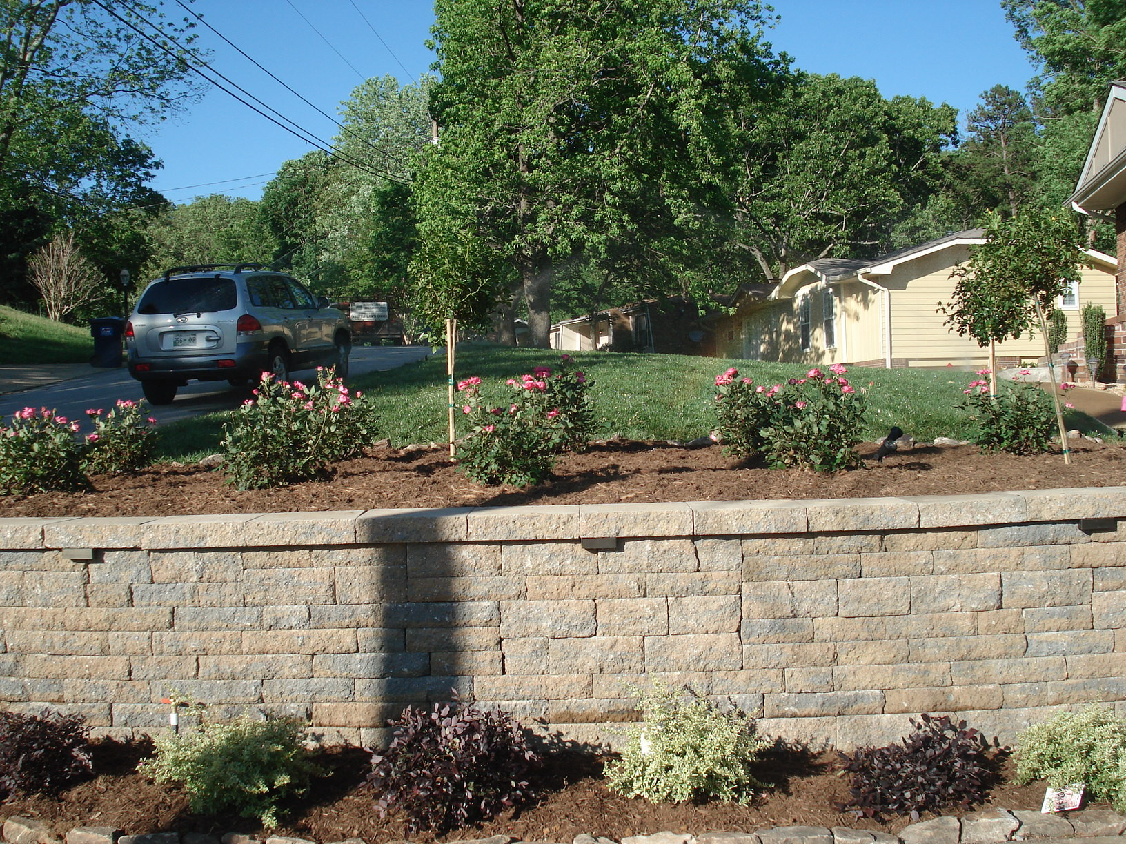Belgard Celtic Wall block and front yard makeover