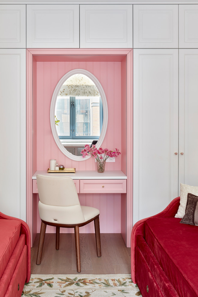 Живописная квартира.