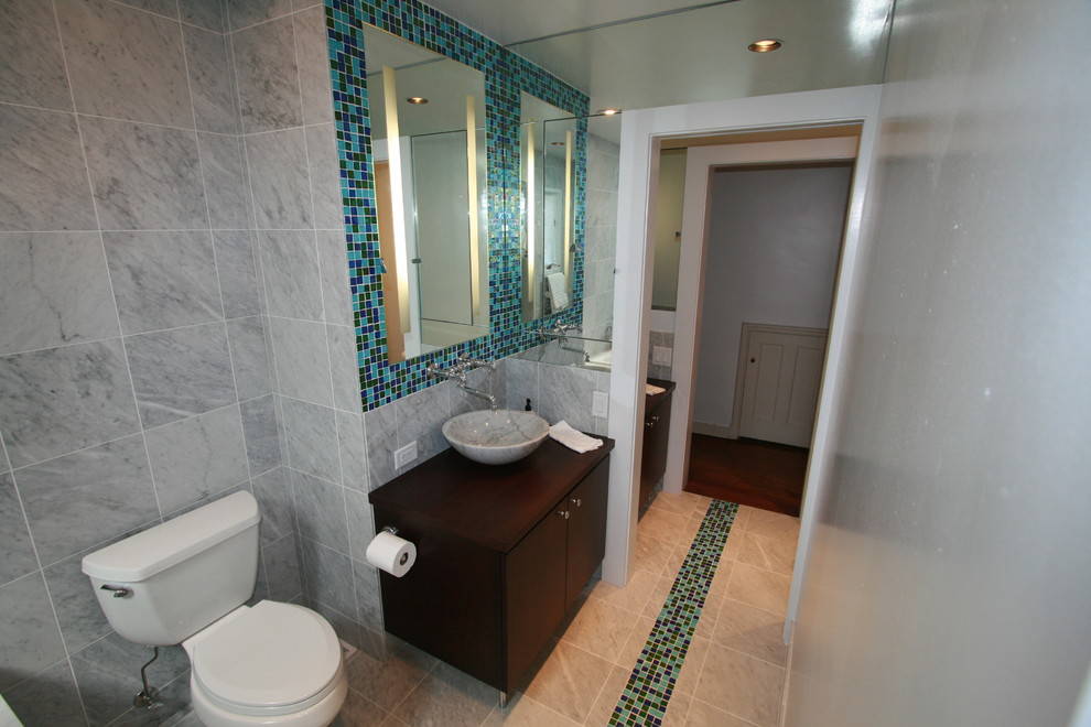 Example of a bathroom design in Omaha