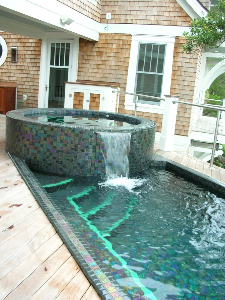 Inspiration for a contemporary pool in Charleston.