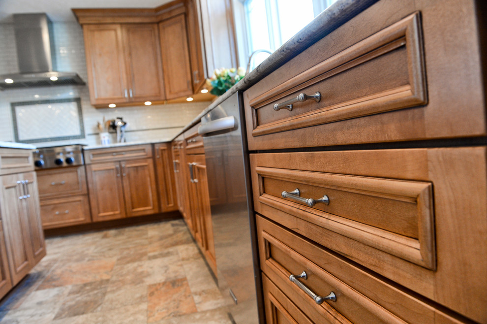 Transitional kitchen photo in Cleveland