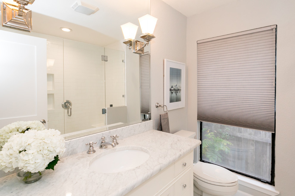 Inspiration for a transitional home design remodel in Austin