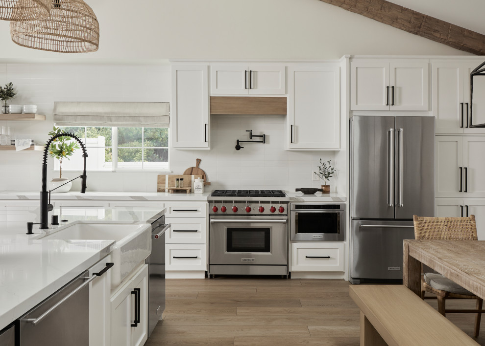Inspiration for a transitional kitchen remodel in Orange County