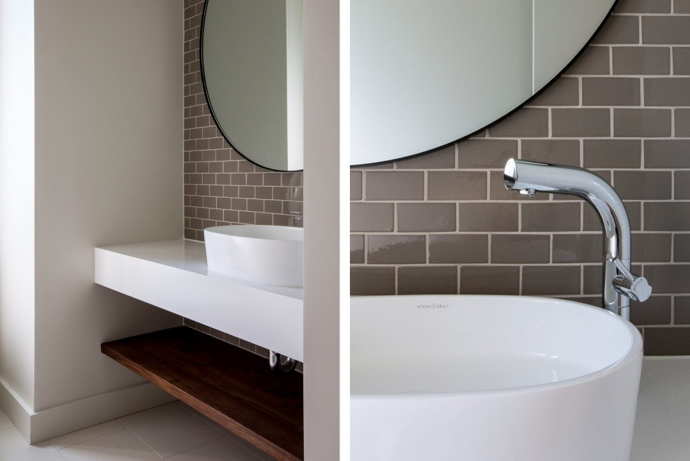 Inspiration for a contemporary home design remodel in San Francisco