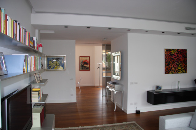 Appartamento con terrazza retro-vardagsrum