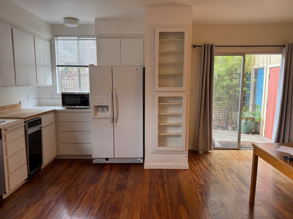 Wonderful Warm Updated Family Kitchen
