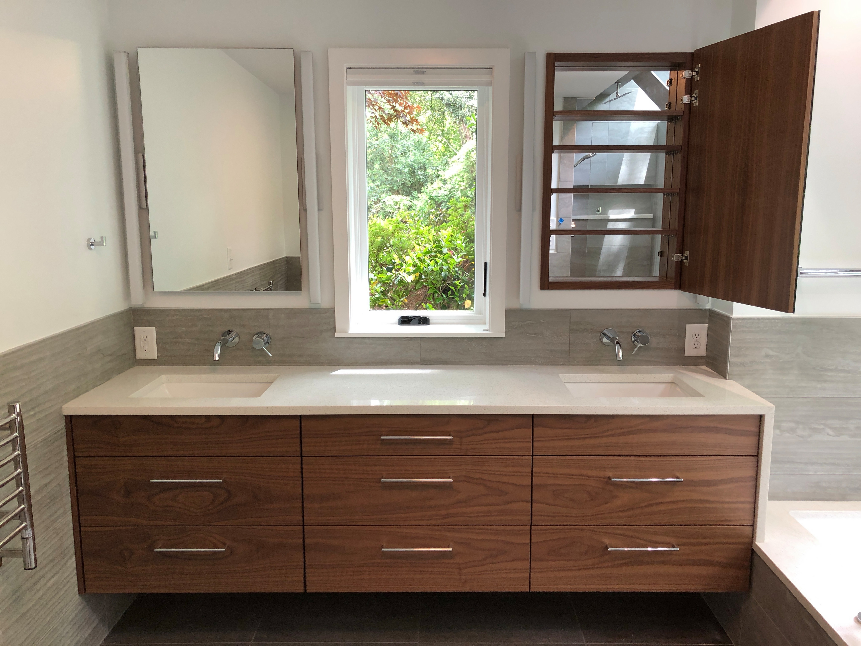 Master Vanity and Med Cabs