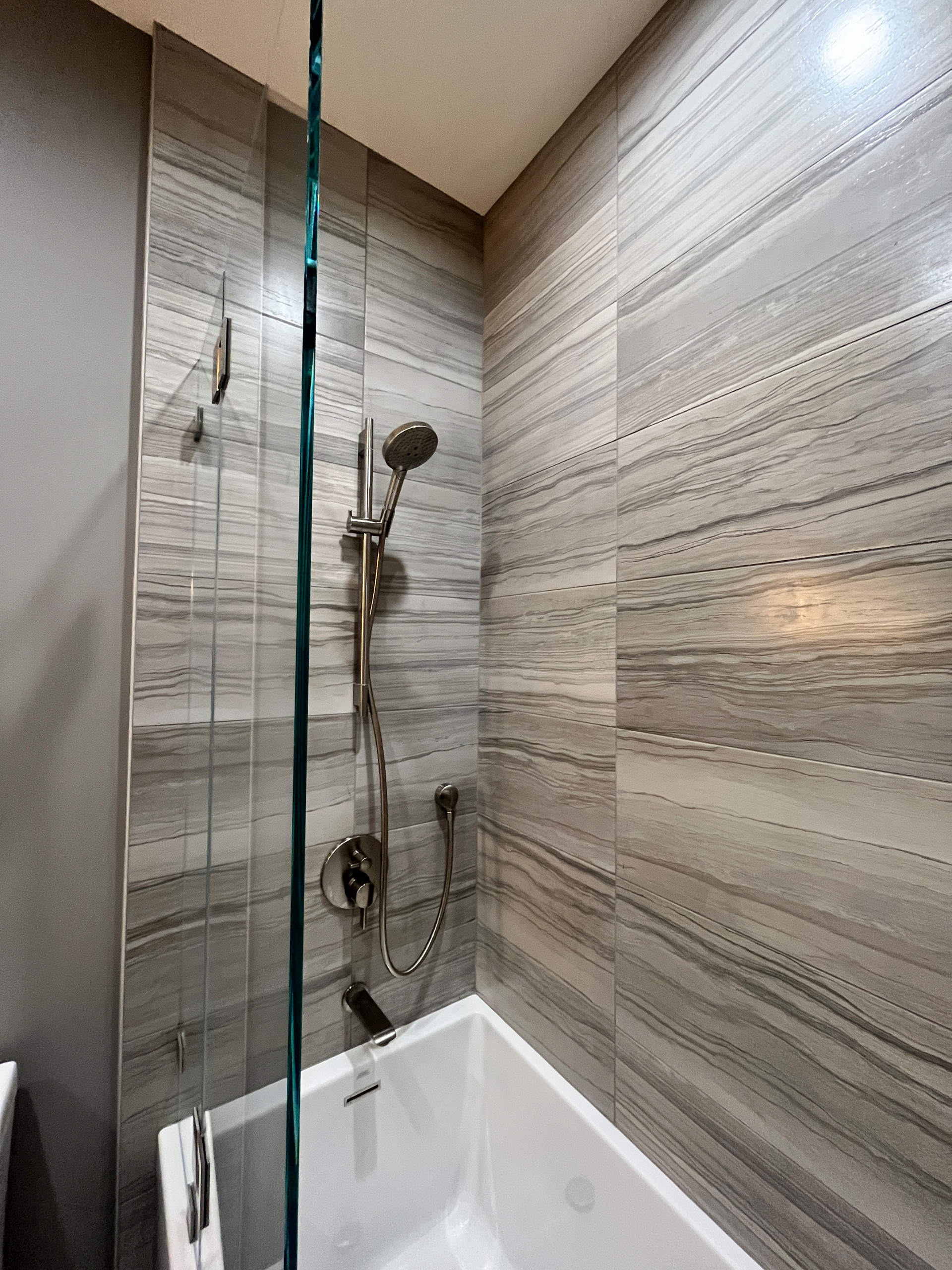 Novato |  Contemporary Bathroom Remodel