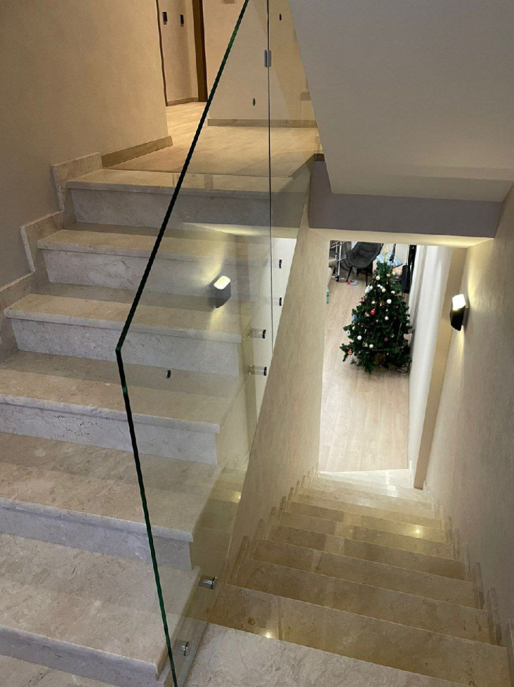 Стеклянные ограждения для лестницы