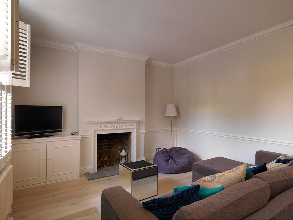 Photo of a scandinavian living room in London.